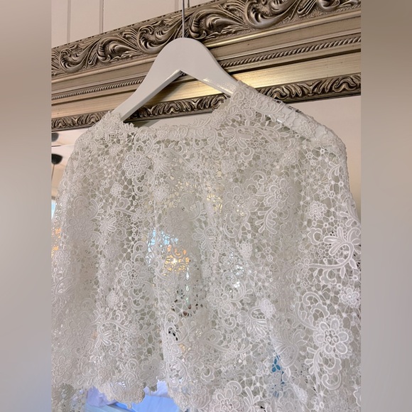 Anne Barge Keaton Topper - Picture 10 of 10